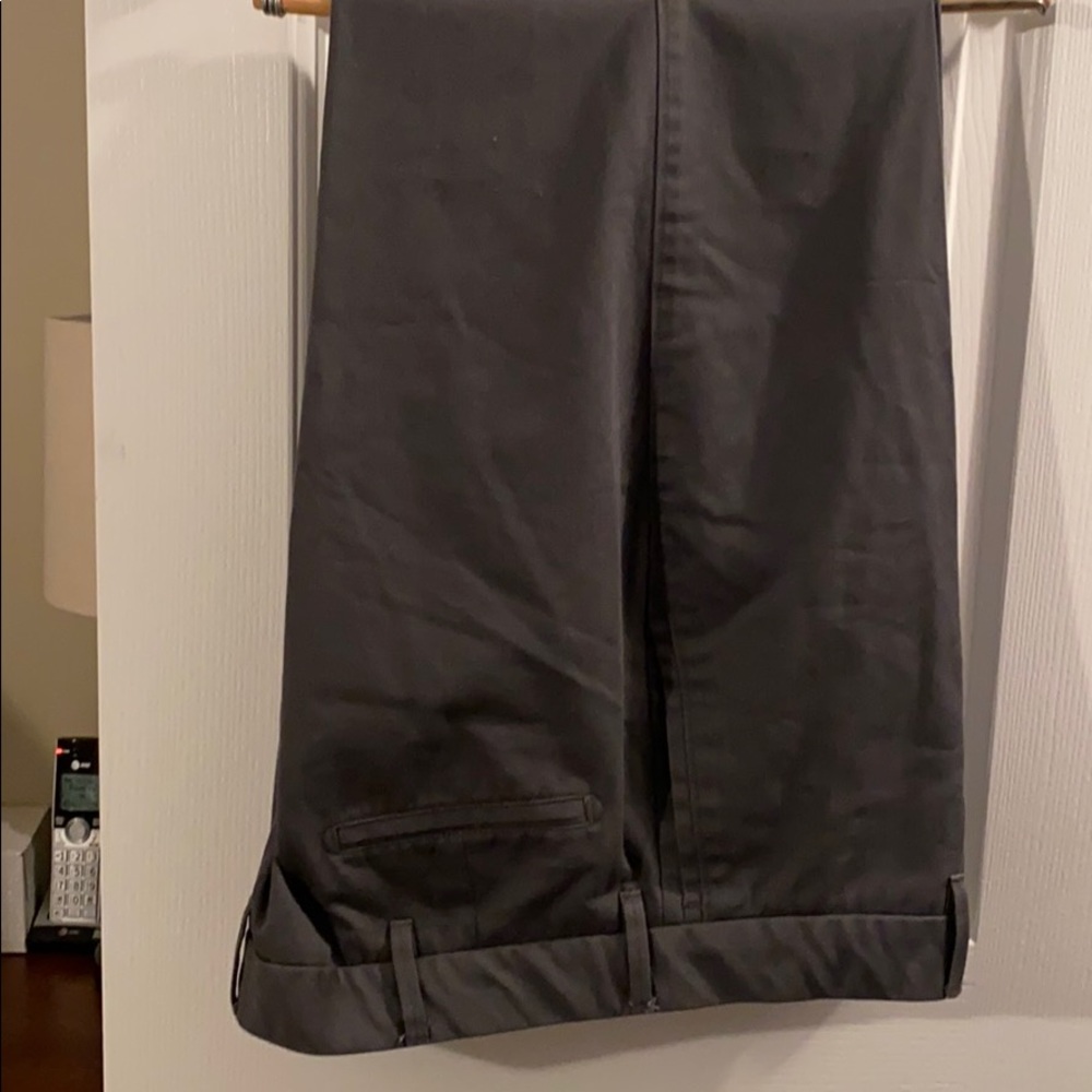 Men’s Haggar H26 flat front gray dress pants